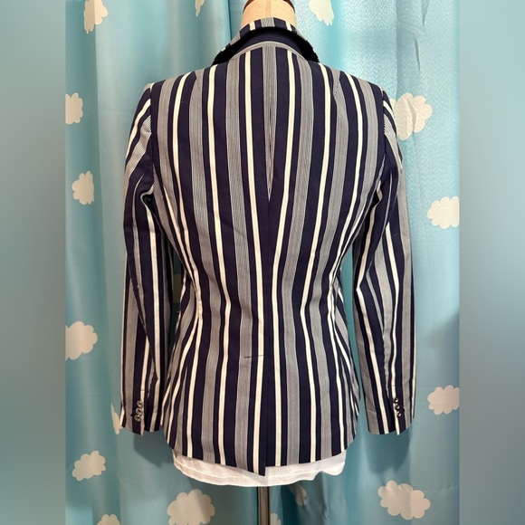 Banana Republic blue striped blazer / circus. 4 - Picture 3 of 4